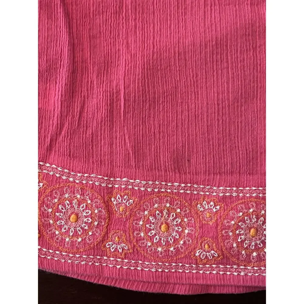 GAP embroidered pink